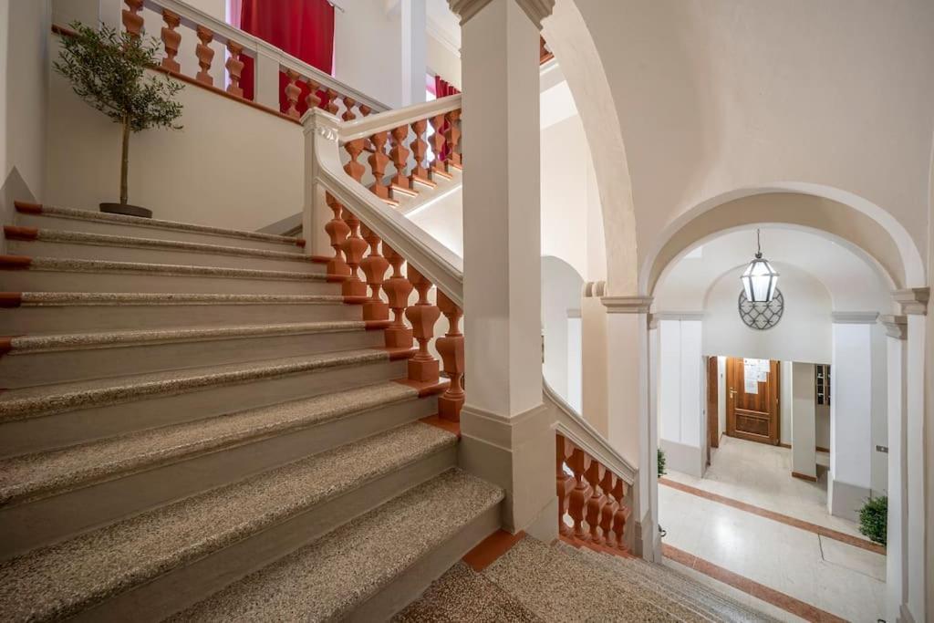Rua Muro Piano Nobile Family Modena Luaran gambar